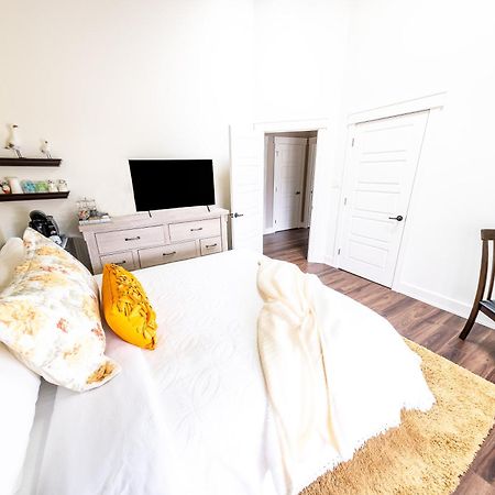 Back Home Bed And Breakfast Membertou Δωμάτιο φωτογραφία