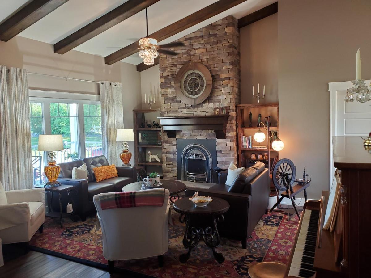 Back Home Bed And Breakfast Membertou Εξωτερικό φωτογραφία
